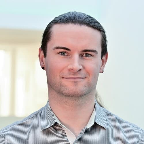 Image of Robb Hollis.